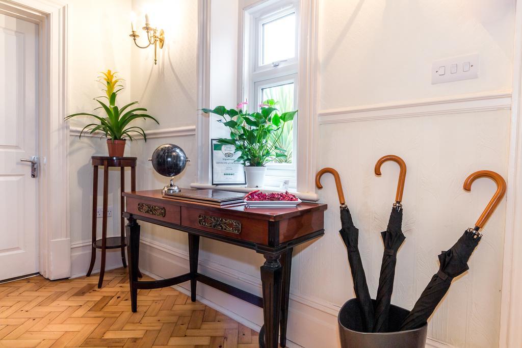 Villiers Lodge Surbiton 外观 照片