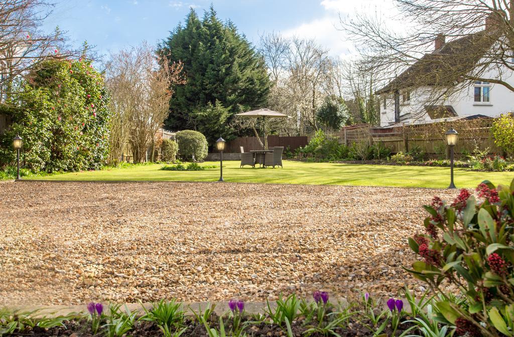 Villiers Lodge Surbiton 外观 照片