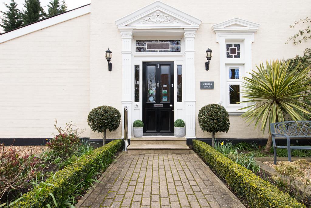Villiers Lodge Surbiton 外观 照片
